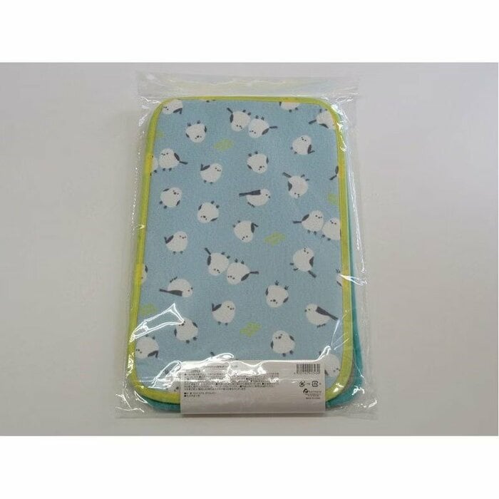 ループが付いているので使用しない時はフックにかけて乾かせます