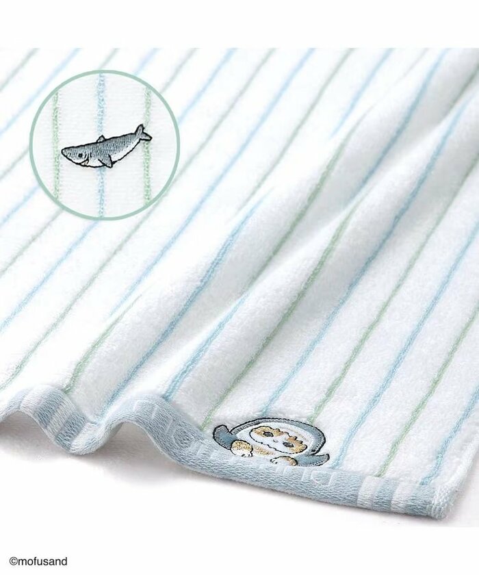 バッグやポケットに入れやすいサイズ感