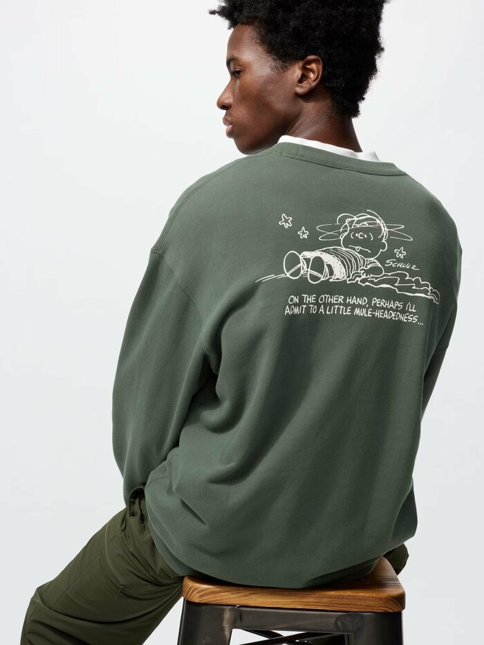 深みのあるオリーブカラーのボディが魅力です