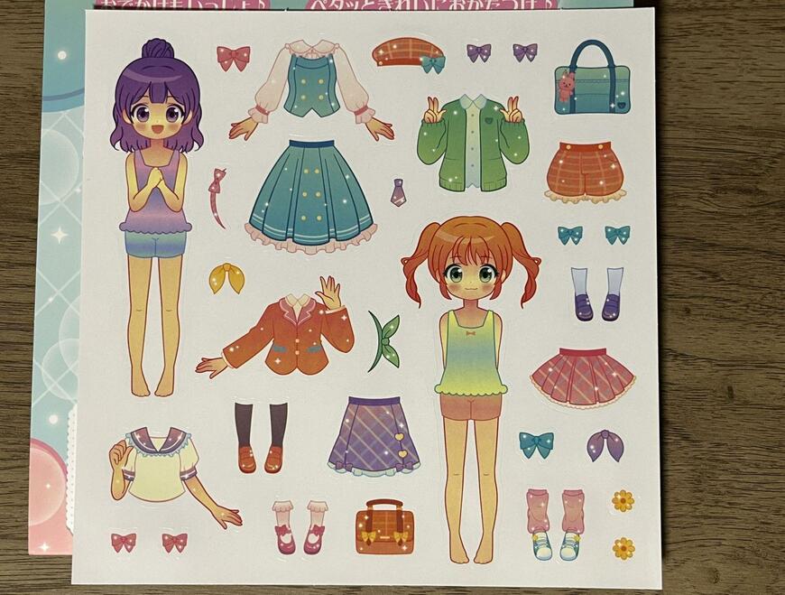 筆者撮影（セリア、ドレスアップシールバッグ コスチュームルーム）