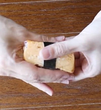 【休日出勤の夫に作るエール弁当】まるでお寿司のような「握り風おにぎり」がかわいい！手作りクッキーも添えて愛情たっぷり