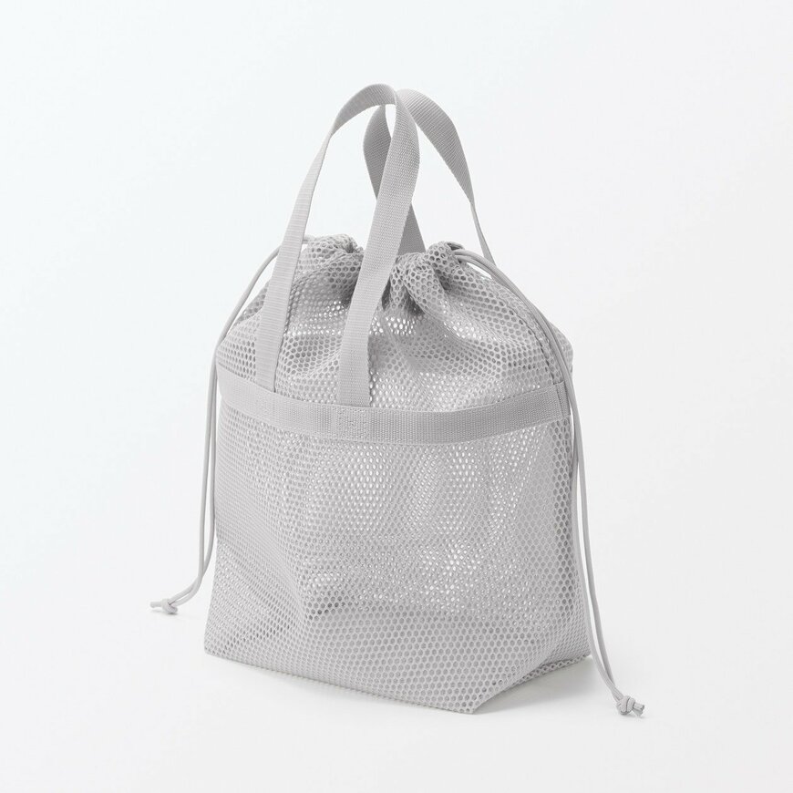 出所：無印良品ネットストア　立体メッシュ持ち手付き巾着