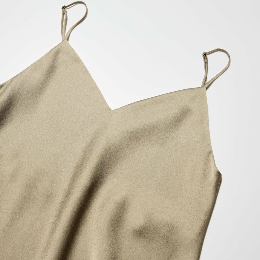 ユニクロ公式　サテンキャミソールワンピース