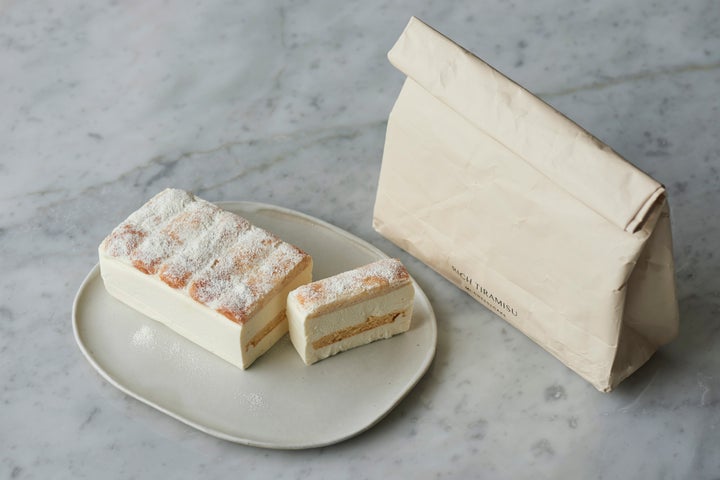 株式会社 Mr. CHEESECAKE公式 RICH TIRAMISU Salty Lemon