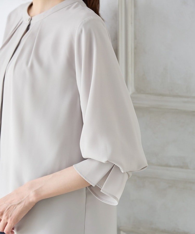 ハニーズ公式　７分袖バンドカラーブラウス