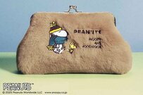 「マフラー姿のスヌーピー刺繍にきゅん」InRed11月号増刊「秋冬映えする限定付録」「ふわもこポーチ」