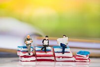 まだまだ知られていない？ 用語の認知度「確定拠出年金」4割、「iDeCo」2割に届かず