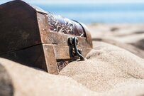 【投資FIRE】50代で「月25万円の不労所得」を狙う方法2選！厚生年金に依存しない資産の作り方とは