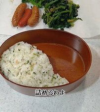 看護師の母が高校生の息子に朝5時半から作る華やかな【グラタン弁当】おかずがぎゅっと詰まって見るからにおいしそう！