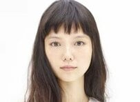 宮﨑あおい、笑顔のドラマオフショットに反響「天使すぎる」「この可愛さは反則」