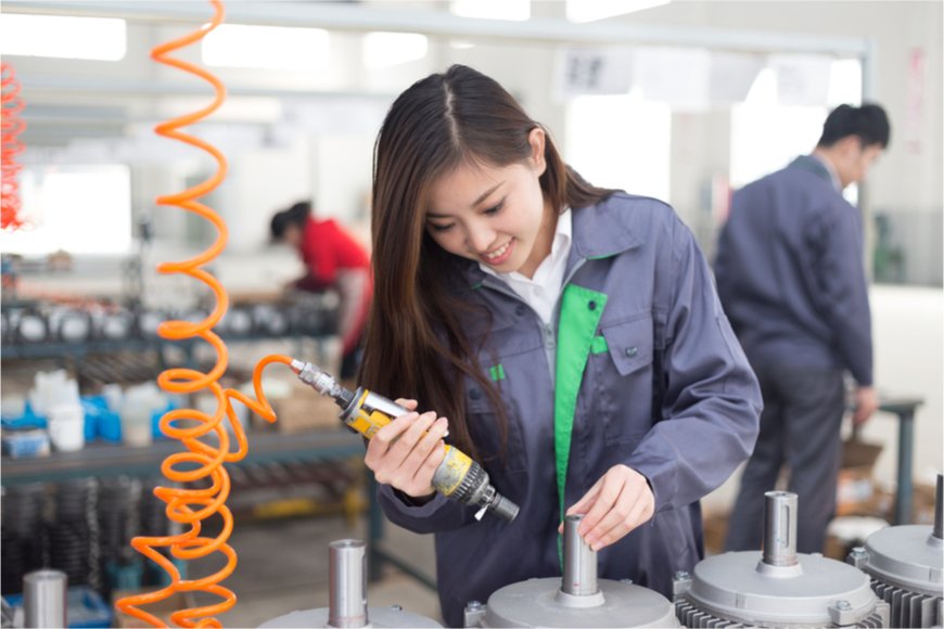 女性の重電機器組立工の給料はどのくらいか