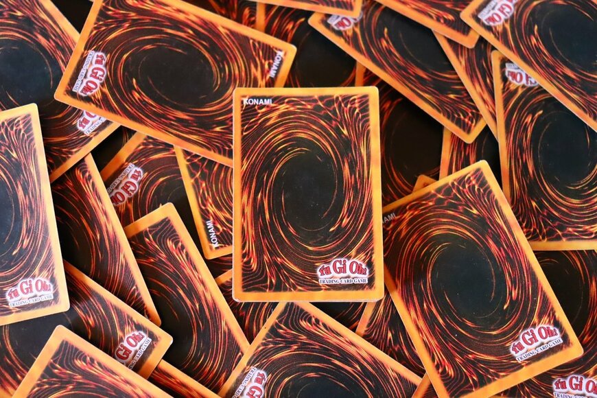 【遊戯王買取】ブラック・マジシャン・ガールの高く売れるカード4選！ 遊戯王OCGが25周年を迎えた今
