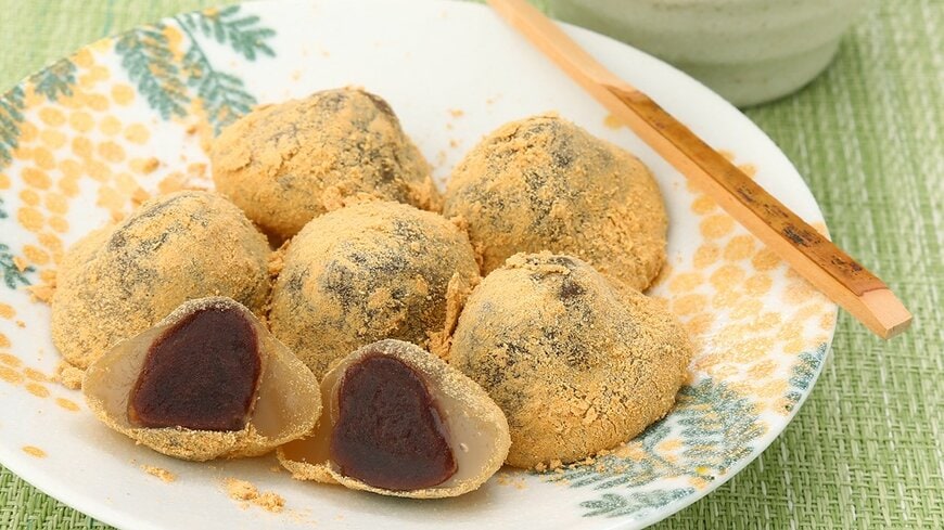 ローソンストア100の新商品：あん入りわらび餅