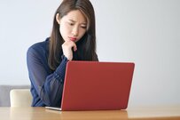 20歳代後半の女性「現在の貯蓄に不安」8割。異次元の少子化対策「金銭面」でも必要か