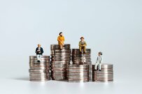 日本人はみんなバランスファンドを買っている!?　年金積立金はどう運用されているのか