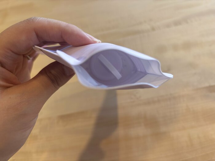 お湯の注ぎ口にはキャップがついています