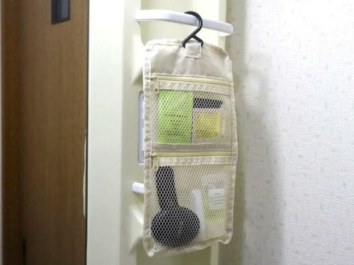 つり下げポーチ