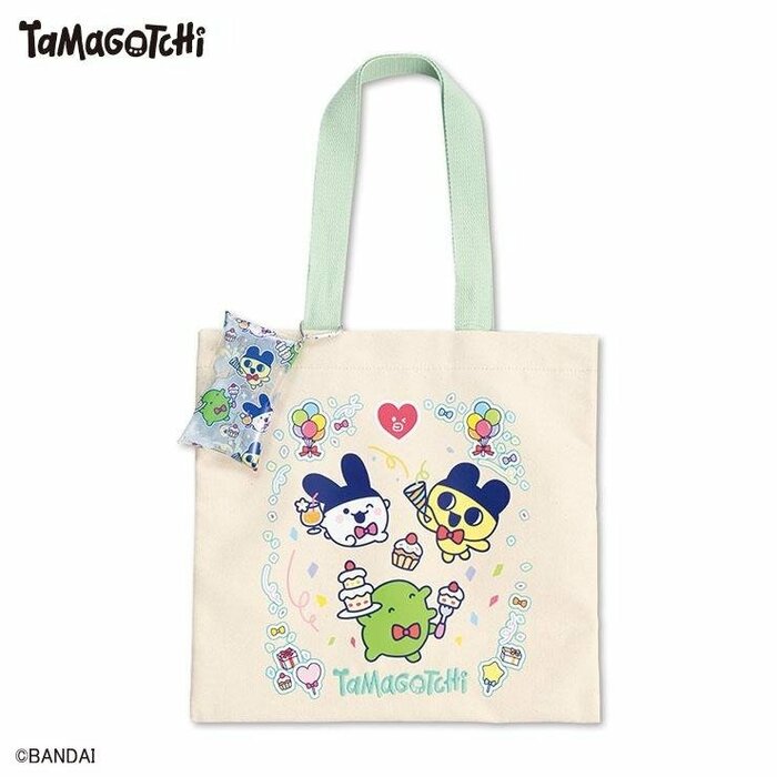 バッグの前面にはまめっち、くちぱっち、みみっちが集合