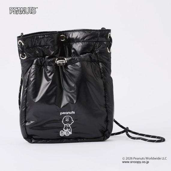 出所：ニトリ公式通販ニトリネット 【別注】PEANUTSサコッシュ(95203)