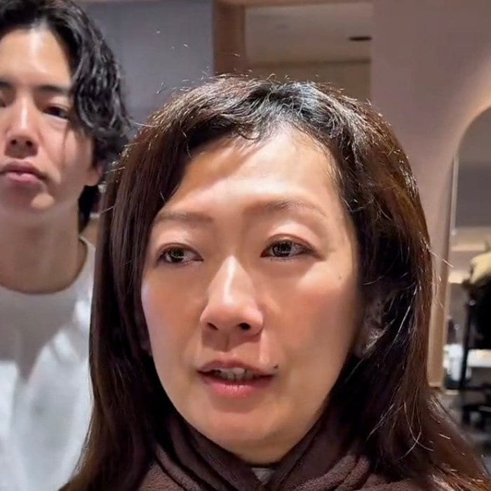 「伸ばすのを前提に短くしたい…」女性がショートボブで大変身！「めっちゃ素敵」と反響