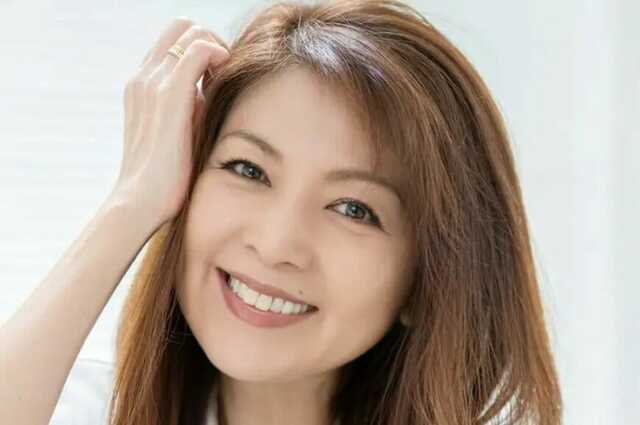 【飯島直子】土曜の朝に作るトマトパスタ　鮮やかな仕上がりと調理風景に「食べたい」