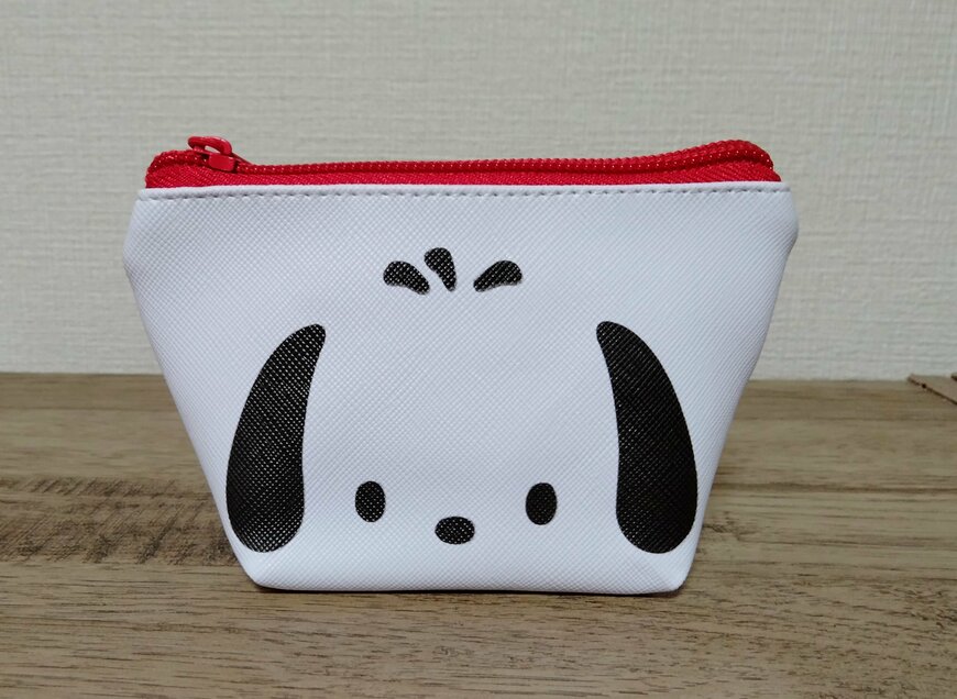 筆者撮影（ダイソー、ミニポーチ（舟形））