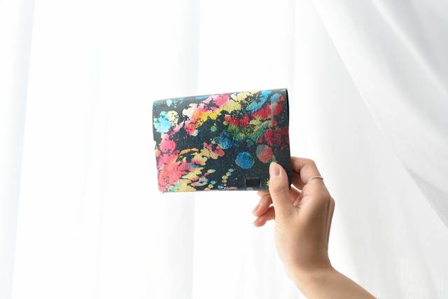 所作 - SHORT WALLET 1.0 : Rainbow / Navy ¥20,000（税込）