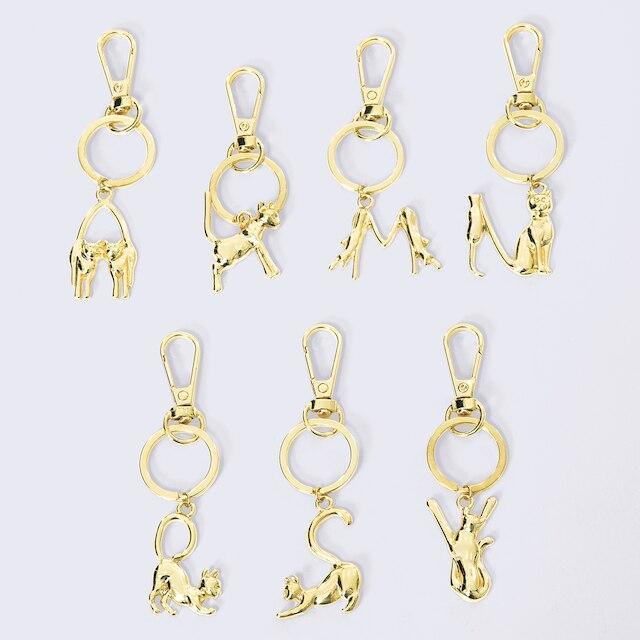 ニトリ、猫のイニシャルキーチャーム画像