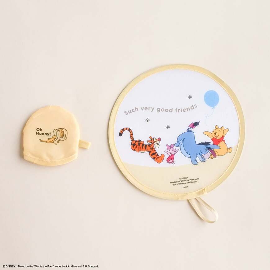 イオン株式会社公式 キャンドゥオリジナルディズニーグッズ「くまのプーさん」折りたたみうちわ