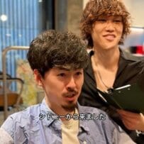 「シドニーから来ました！」という男性がカットとカラーで大胆イメチェン！明るいカラーとスッキリしたスタイルに！