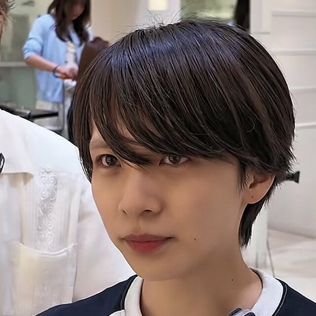 夏に向けてすっきりしたい男性がシースルーマッシュで軽やかに。「もう頭軽いです」