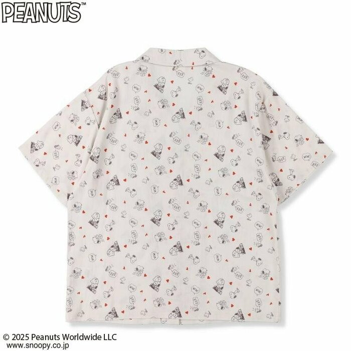 しまむら「スヌーピーレディースシャツ(ハグ)」