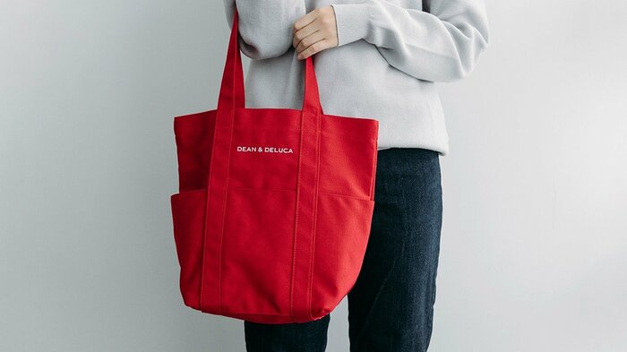 この福袋のためだけに作られた「福袋限定 ポケットコットントートRED」