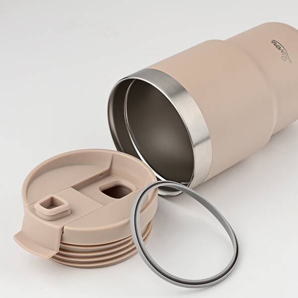 フタがないかのような自然な飲み心地