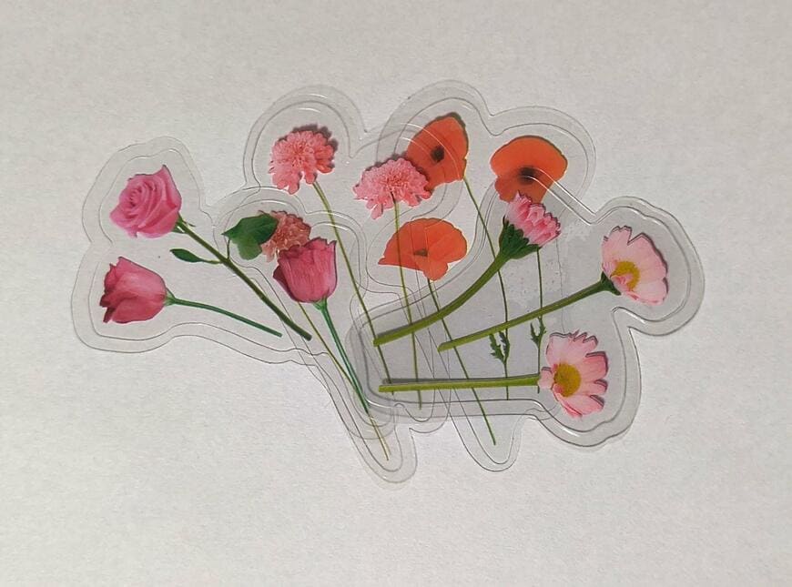 筆者撮影（キャンドゥ、フレークシール25P ペタル）