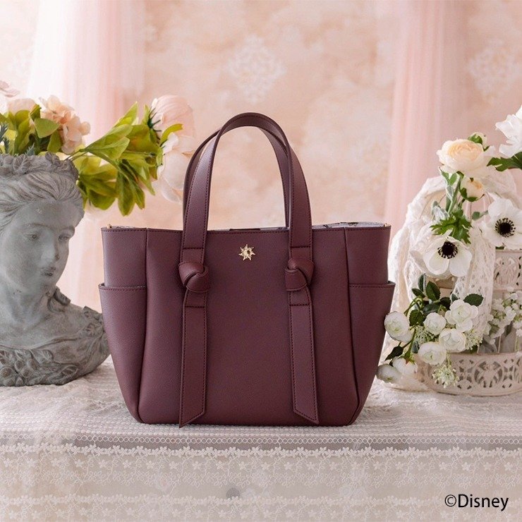 出所：しまむら公式　レディース　トートバッグ(Disney/Lily)