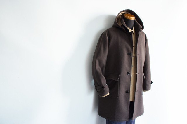 Still by hand - ラムウールシンサレートフードコート ¥54,000（税込）