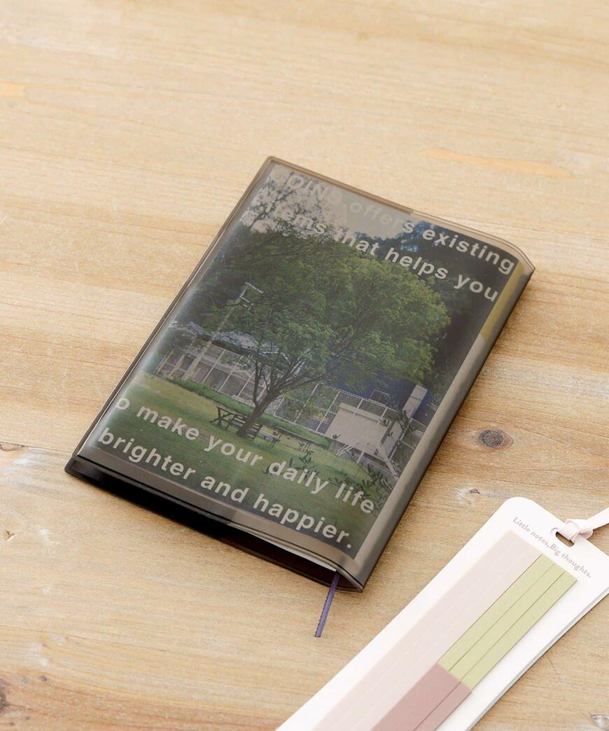 3COINS、 《文庫本サイズ》表紙が見えるブックカバー：S商品画像