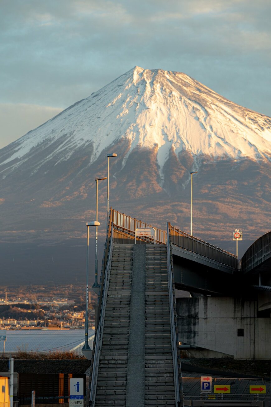 富士山に向かう階段