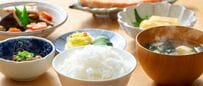 飯島直子 海外旅行から帰国後に自宅で“お店の味”を堪能「絶対美味しい！」「全部おいしそう」
