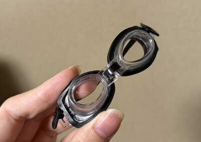 セリア、ぬいぐるみ用ゴーグル筆者撮影商品写真
