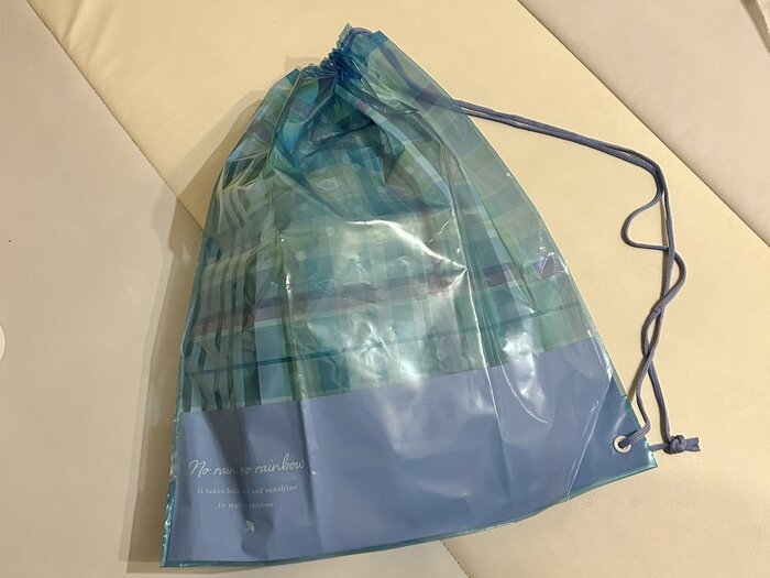 子どもの濡れた衣類を入れるのにも便利