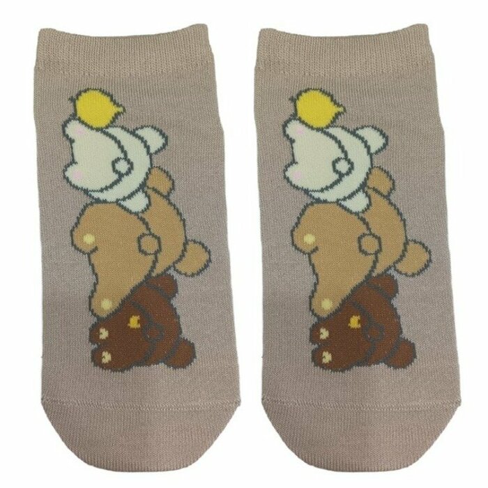 こちらにお尻を向けて並んでいる姿が描かれています