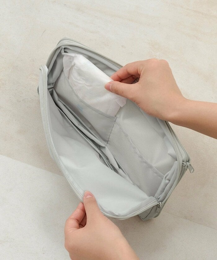 かさばりやすい下着などをまとめて圧縮して持ち運ぶのにも最適