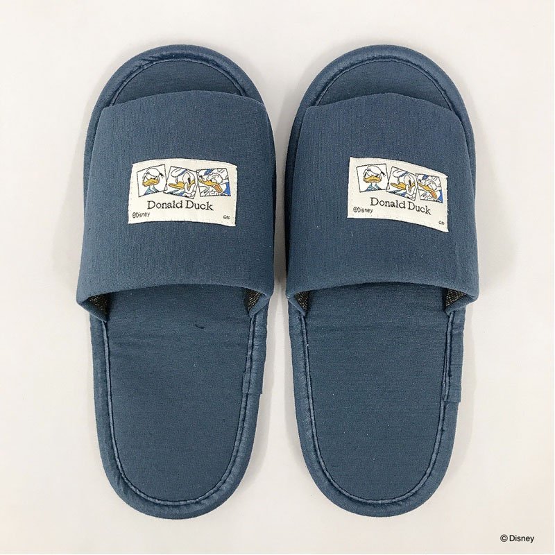出所：キャンドゥネットショップ　【数量限定】ディズニー／ドナルドダック　ポーチ付携帯スリッパ