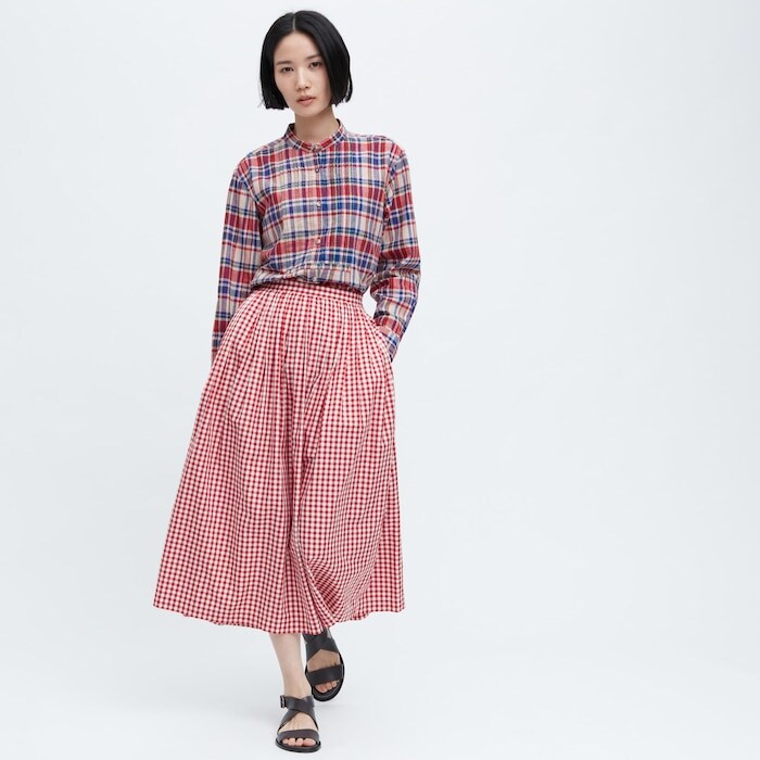 出所：ユニクロ公式オンラインストア コットンツイルギャザースカート（ギンガムチェック）