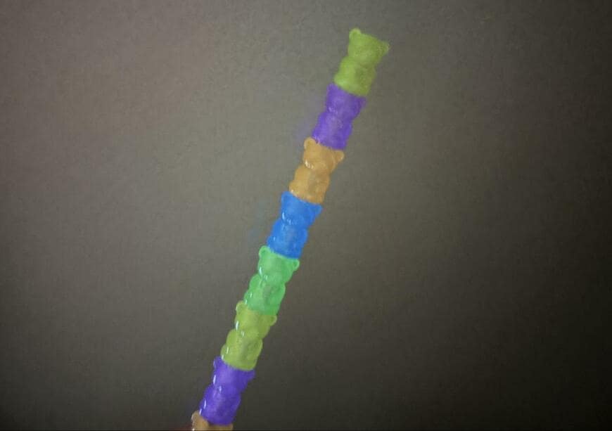 ダイソー、蓄光ボールペン(クマ型)1.0mm商品画像