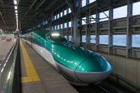 新幹線の車窓から見えた「2つの花火大会」　偶然目撃した「贅沢な絶景」に感動してしまう