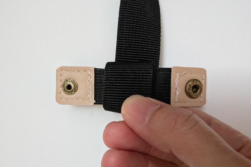 セリア　リュックのヒモ固定バンド