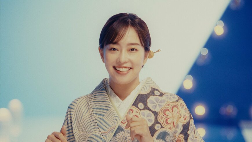 出所：青山商事株式会社「52年の俳優人生の中で"初めて"踊る三浦友和さん　洋服の青山初売り限定CMが12月28日より全国放送」